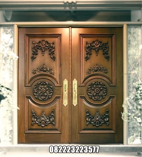 Pintu Jati Ukir Kupu Tarung Model Klasik