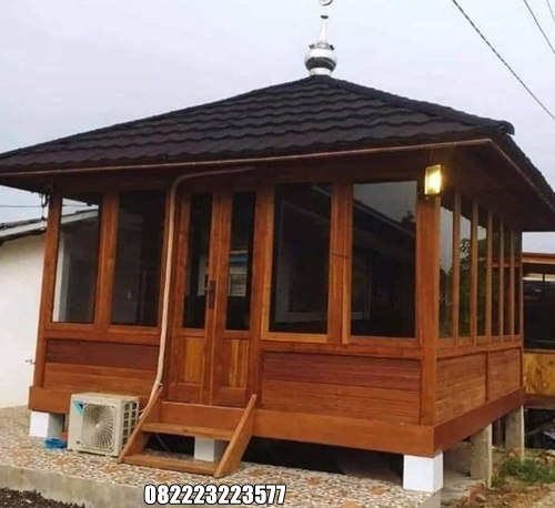 Musholla Kayu Minimalis Ukuran 4 x 6 Meter